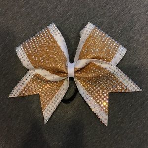 Cheer Bow